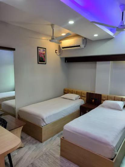 Hotel Epar Bangla Agartala Esterno foto